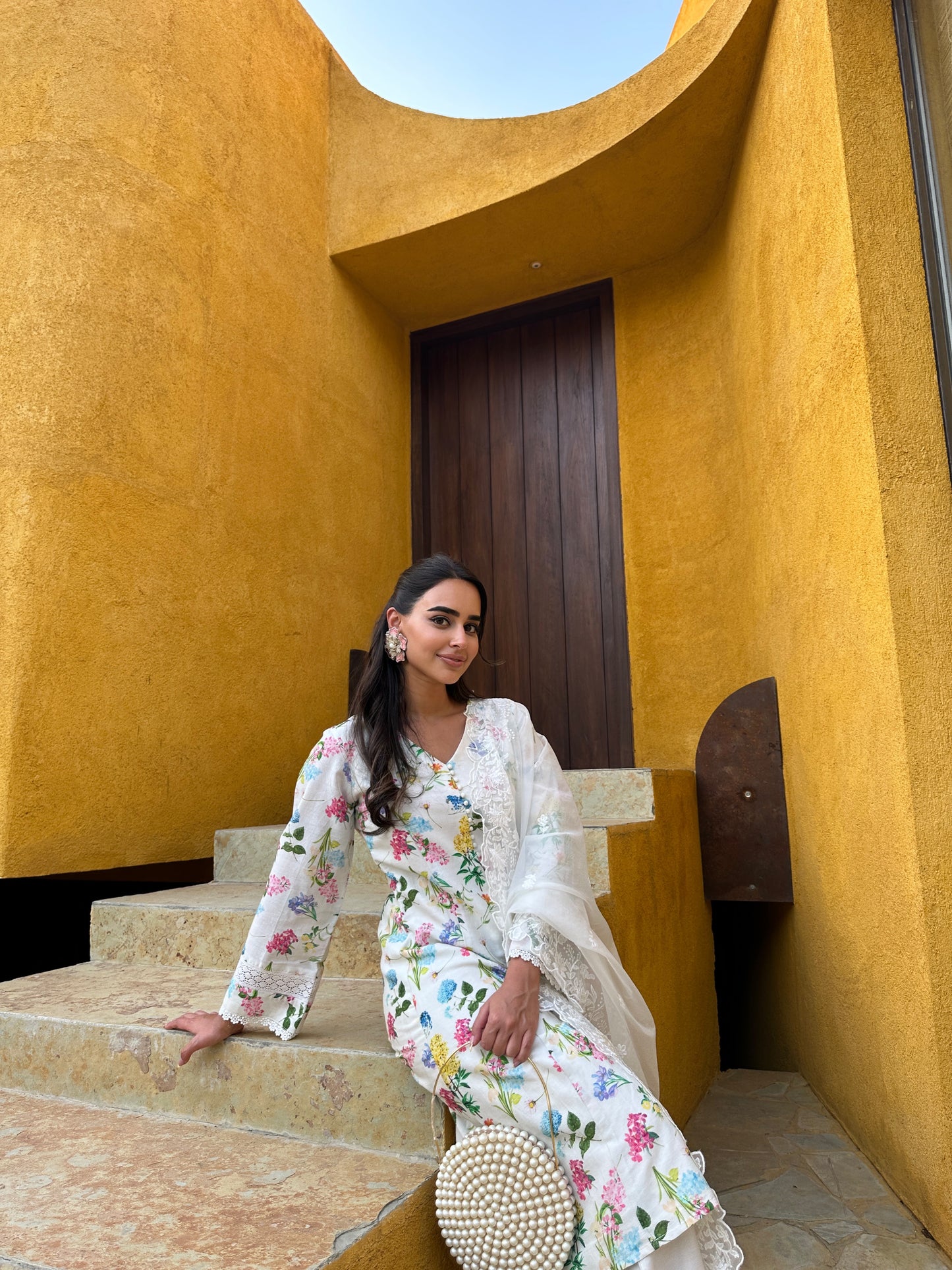 Arushi Mehra in our ivory kurta and pyjama with a cutwork dupatta