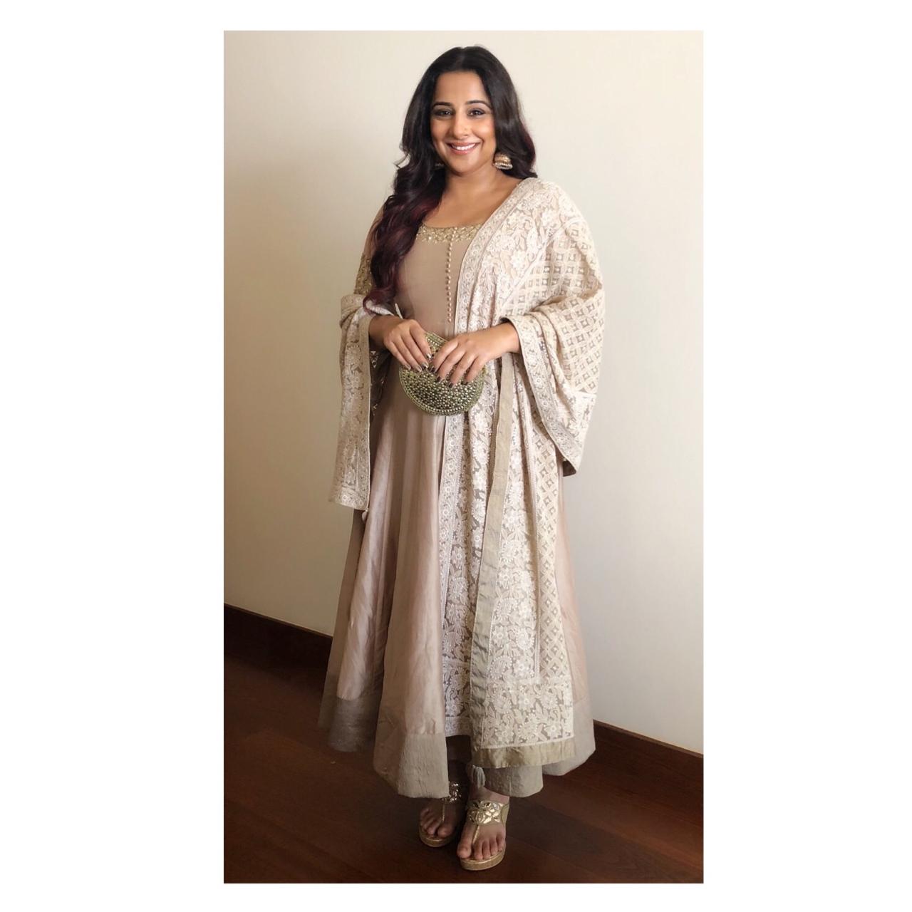 Vidya Balan : Beige hand embroidered anarkali with a lucknowi dupatta